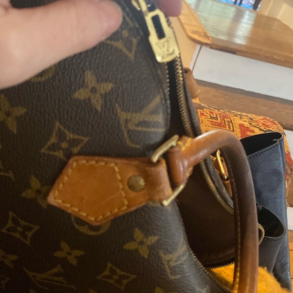 Louis Vuitton Bag - Picture 16 of 16